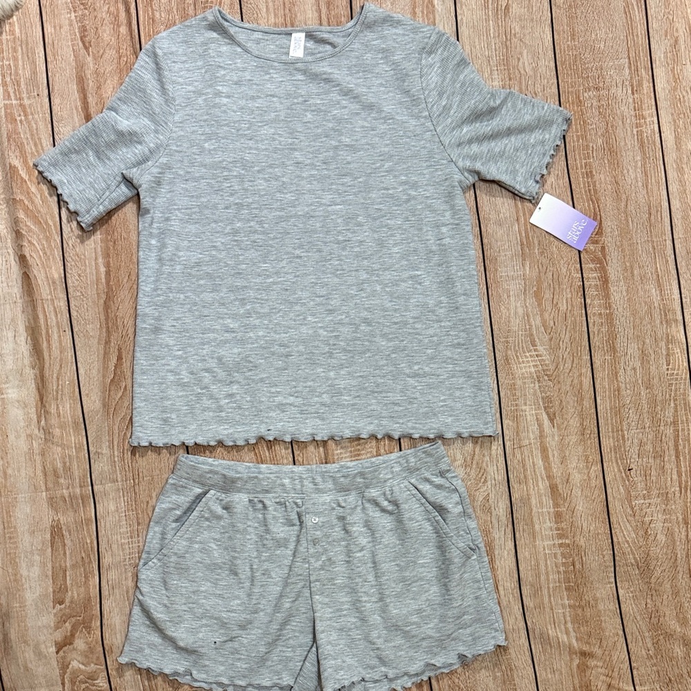Stars Above Heather Gray Lounge Set. Size Medium
